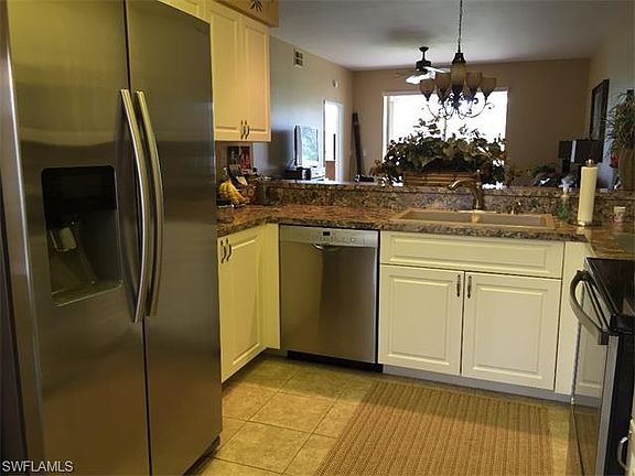 4th image of 14310 Hickory Links Ct APT 1713