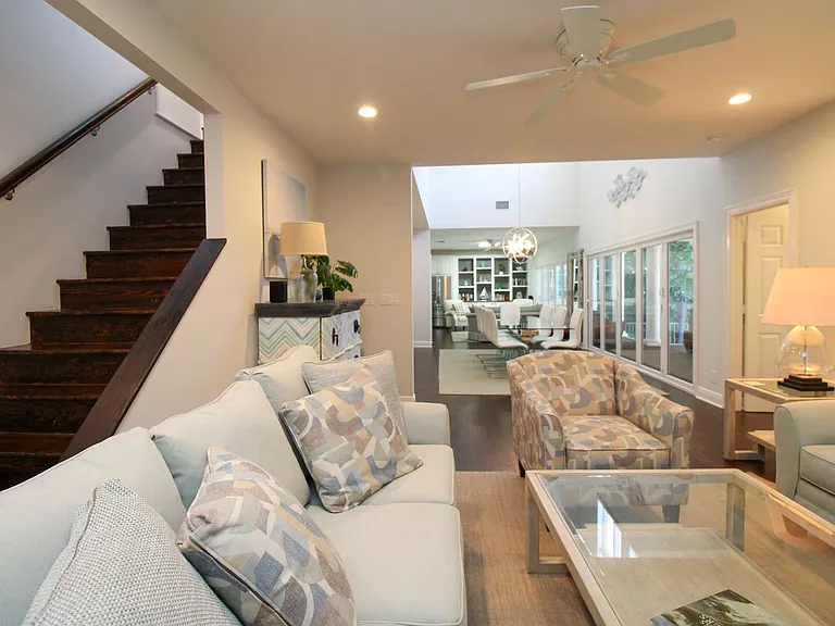 2150 Marina Dr — Photo 33