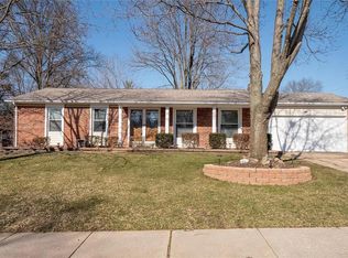 107 Baxter Acres Dr, Ballwin, MO