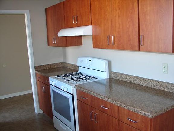 4th image of 3302 Sirius Dr