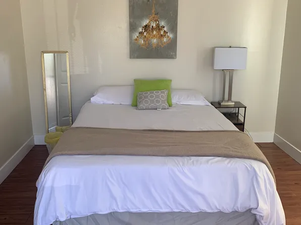 805 Tully Rd APT 32, Modesto, CA 95350