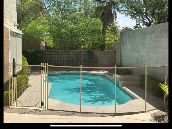 9529 Sierra Summit Ave