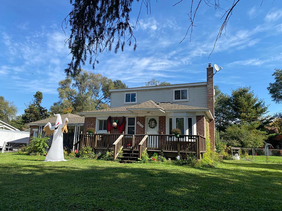 1st image of 9070 Walnut Dr