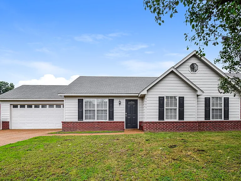 4506 Shadow Hollow Dr — Photo 3