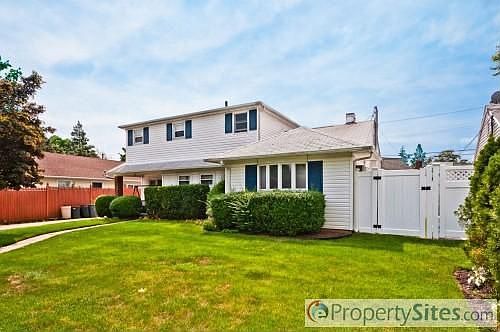 1st image of 252 Andrew Ave