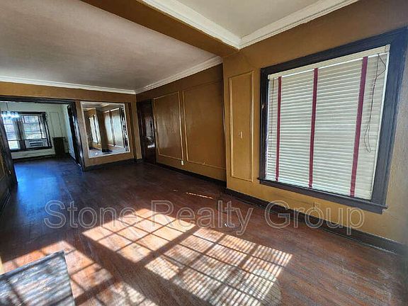3rd image of 525 S 6th St Unit 15