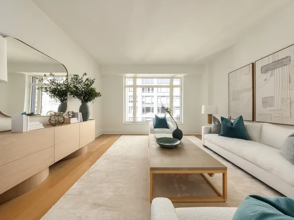 15 Central Park West image 15 of 18