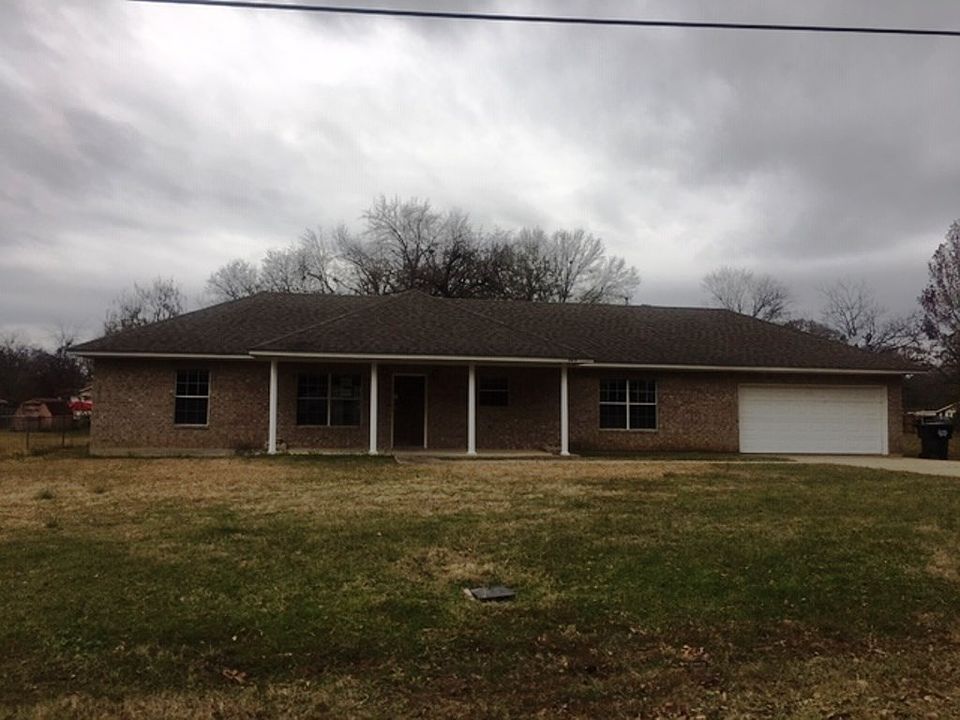 1st image of 3419 Bishop St