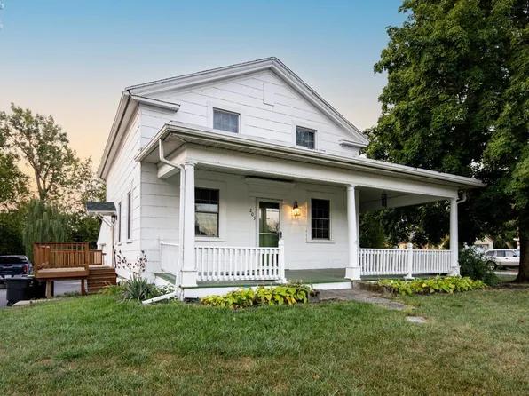 203 Water St, Woodville, OH 43469