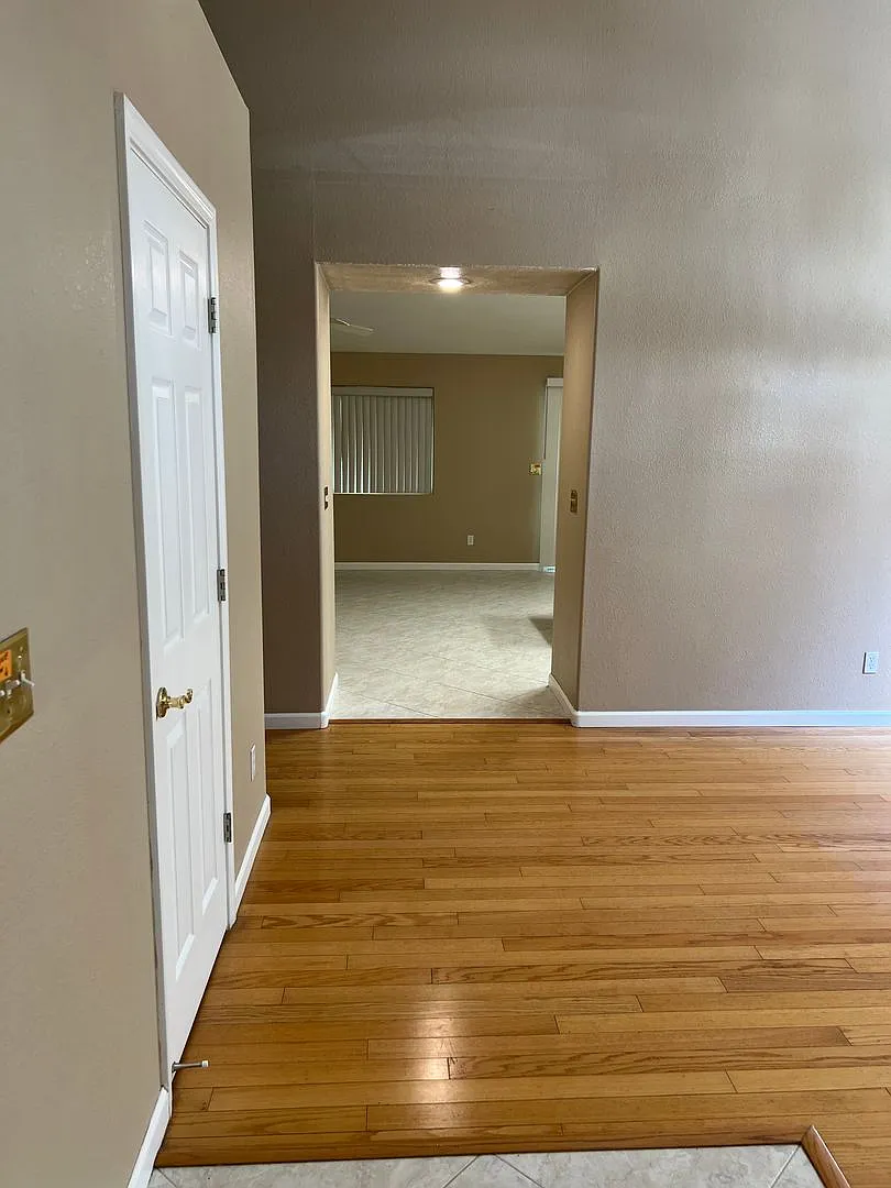 Beautiful 3-Bedroom, 2-Bath Single-Story Home — Photo 3