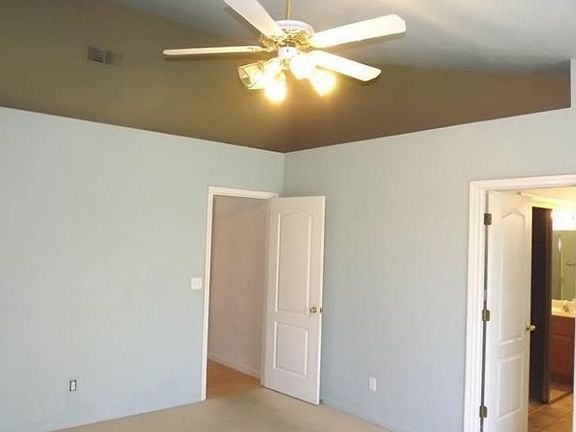 2nd image of 2281 Drummond Dr