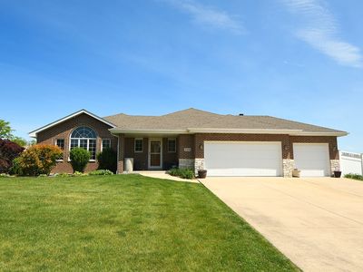 21156 S Wooded Cove Dr, Elwood, IL, 60421