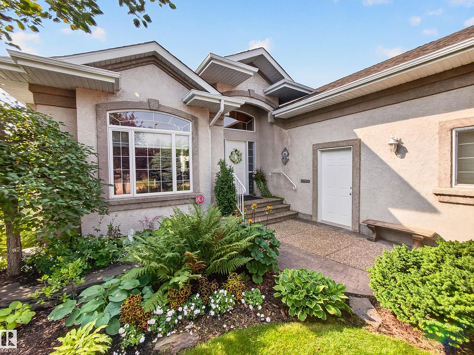 1st image of 40 Meadowview Point E