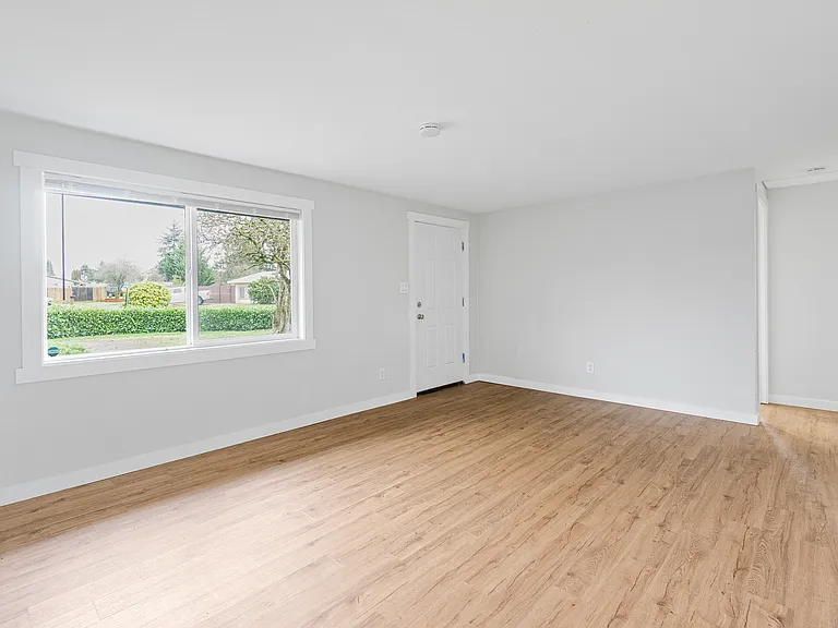 5110 Diamond Blvd SW — Photo 9