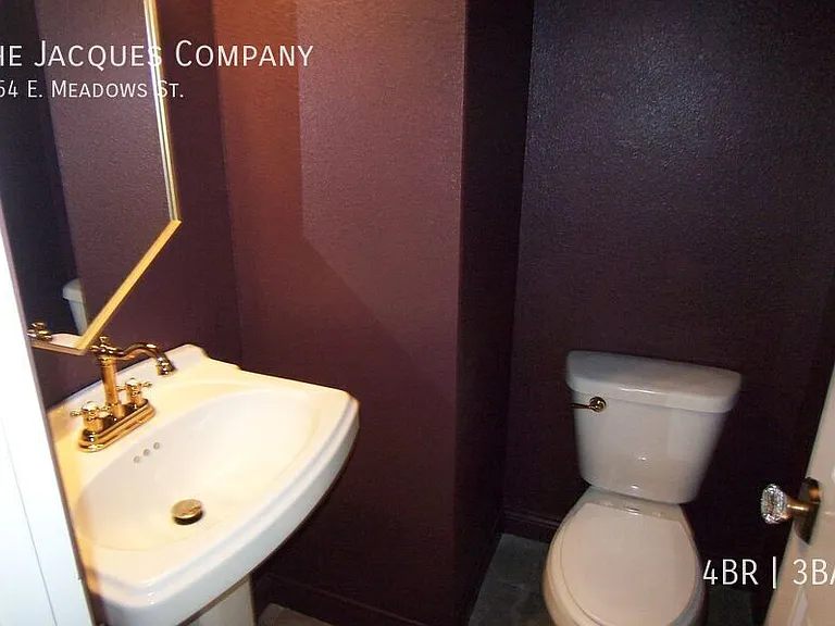 2854 W Meadows Dr — Photo 10