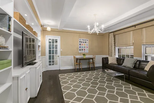 Sold by Janet Aimone Robilotti & Associates | media 11