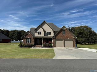 159 Bankston Dr, Crossville, AL 35962