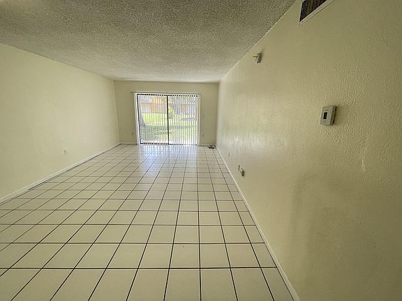 5th image of 505 NW 177th St #132-132-13