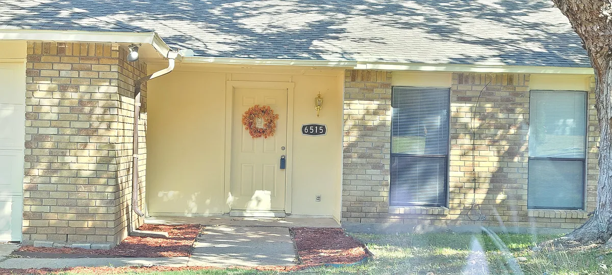Building Photo - 6515 Greenspring Dr