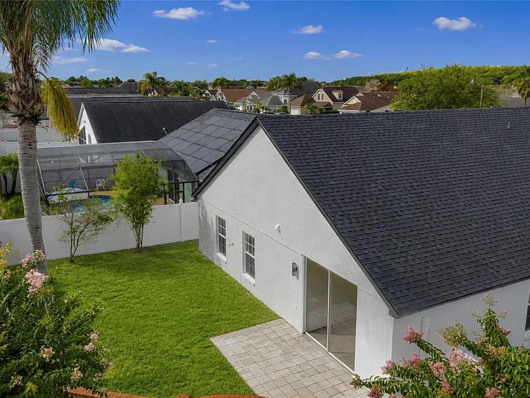 2039 Shannon Lakes Blvd — Photo 35