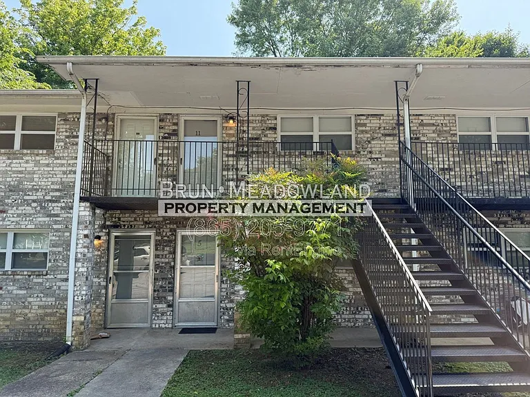 3216 Garden Dr #11 — Photo 2