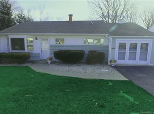 24 Birch St, Groton, CT 06340