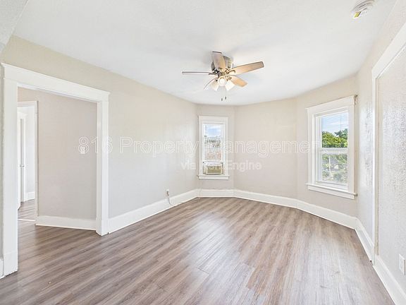 3rd image of 2702 Peery Ave #3E