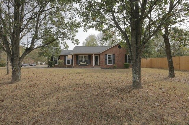 2nd image of 148 Suncrest Dr