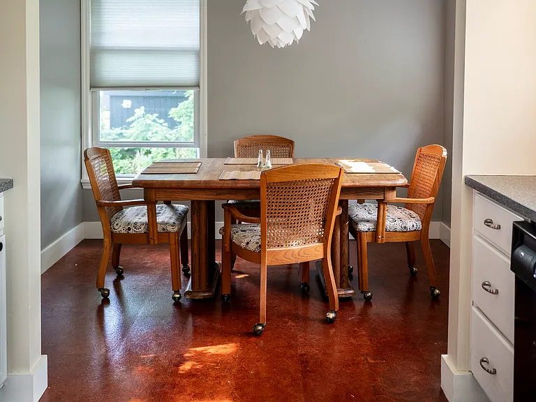 11 Alger St #1 — Photo 5