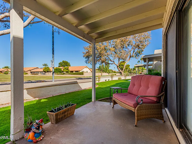 9264 W Morrow Dr — Photo 22