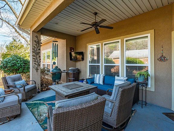 5th image of 104 Bella Ct