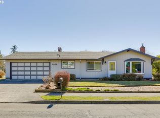 21658 SE Main St, Gresham, OR 97030