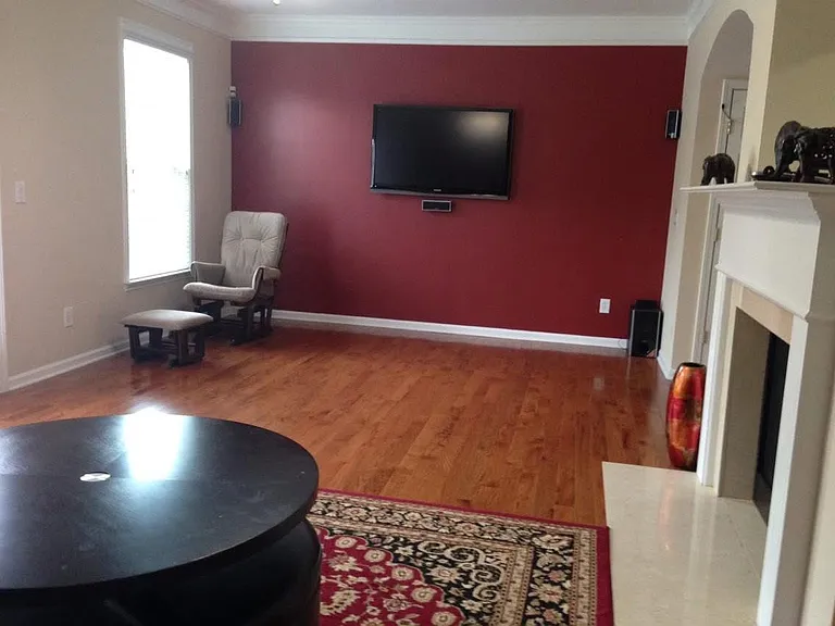 6220 Imes Way — Photo 3