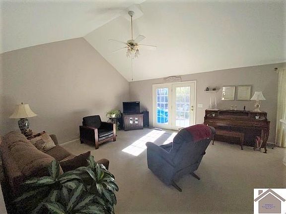 4th image of 2303 Brookhaven Dr