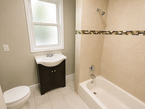 2nd image of 792 S 12th St Floor 2