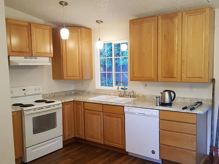 7017 Parkdale Dr NW — Photo 5