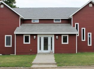 1022 E 1st St, Webster, SD 57274