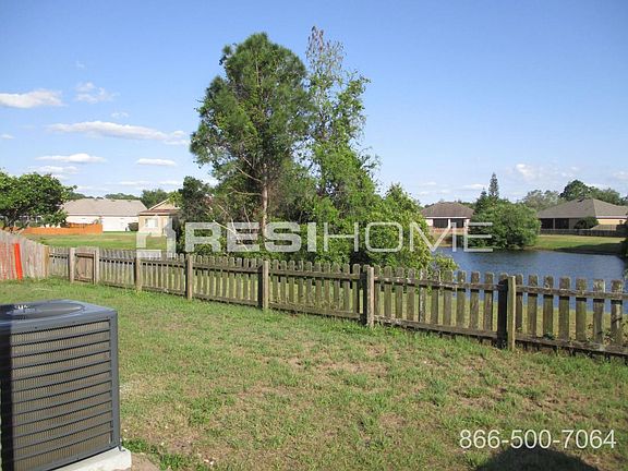 4th image of 6733 Monarch Park Dr