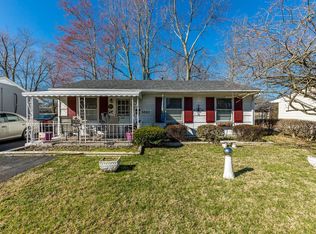 5002 Yew Ln, Louisville, KY 40213