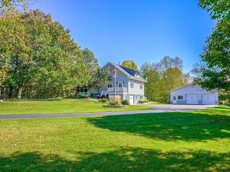 210 85th St, Clear Lake, WI 54005 Zillow