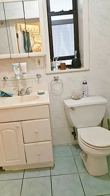 Rented by Azure Realty NY LLC | media 5