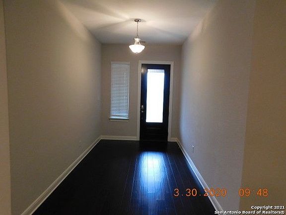 4th image of 103 Mary Ella Dr