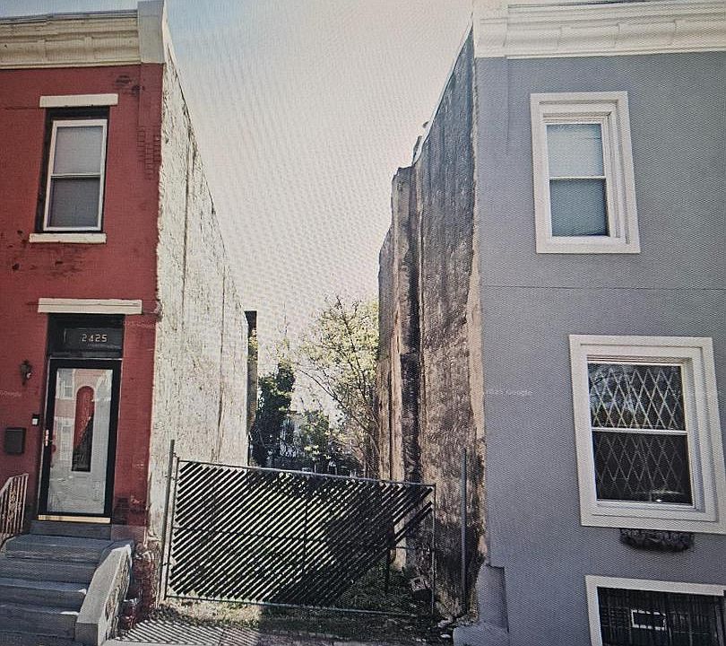 2nd image of 2423 N 15th St