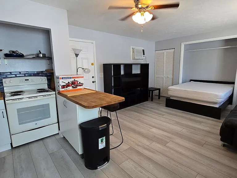 1014 Mecca Dr — Photo 22