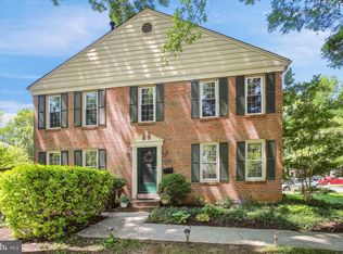 2313 Ravensdon Ct, Reston, VA 20191