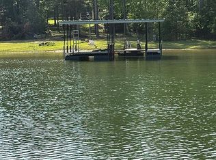 111 Alder Ln, Fair Play, SC 29643