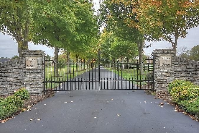 1st image of 6 Olde Village Dr