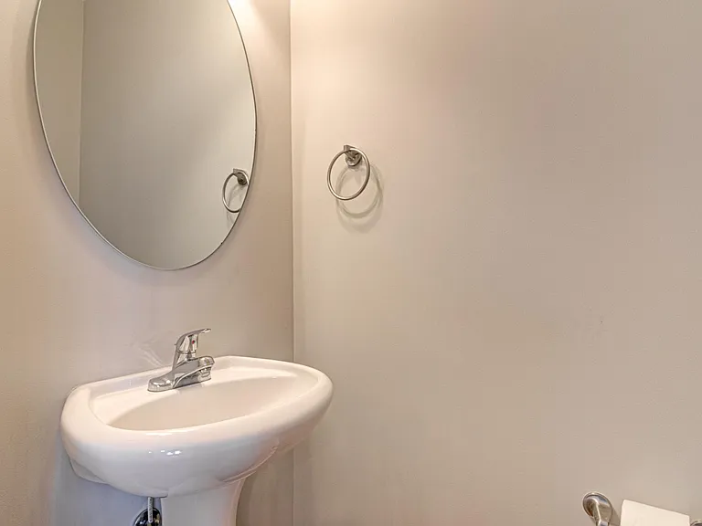 Powder Room / Half Bathroom