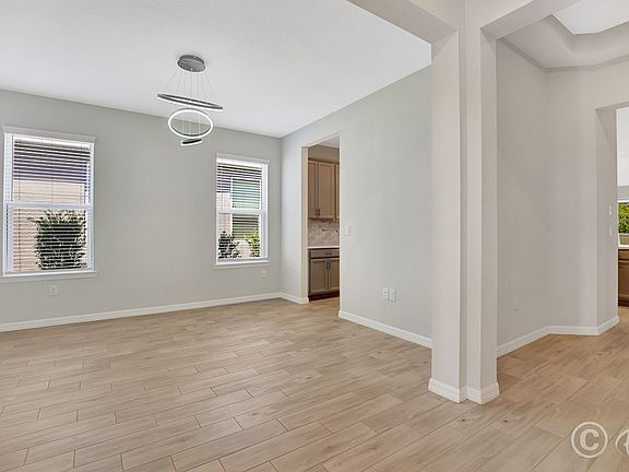 3rd image of 10367 Boyette Brook St