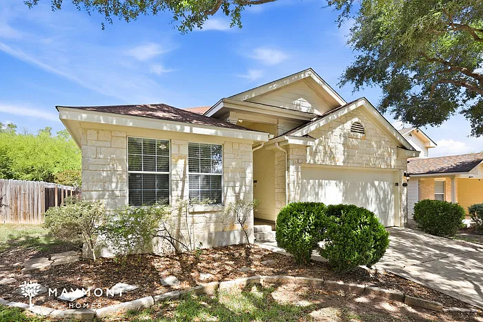 3 bed, 2.0 bath, 1805 sqft, $1,730 — Photo 3
